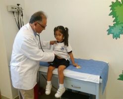 medicos neumologia barranquilla Ivan Guillermo Stand Niño