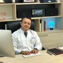 clinicas fertilidad barranquilla Dr. Leonardo Muñoz Torres, Ginecólogo
