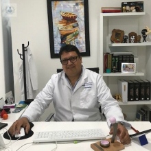 medicos cirugia ortopedica traumatologia barranquilla Dr. Luís Eduardo Torres Varona, Ortopedista y Traumatólogo